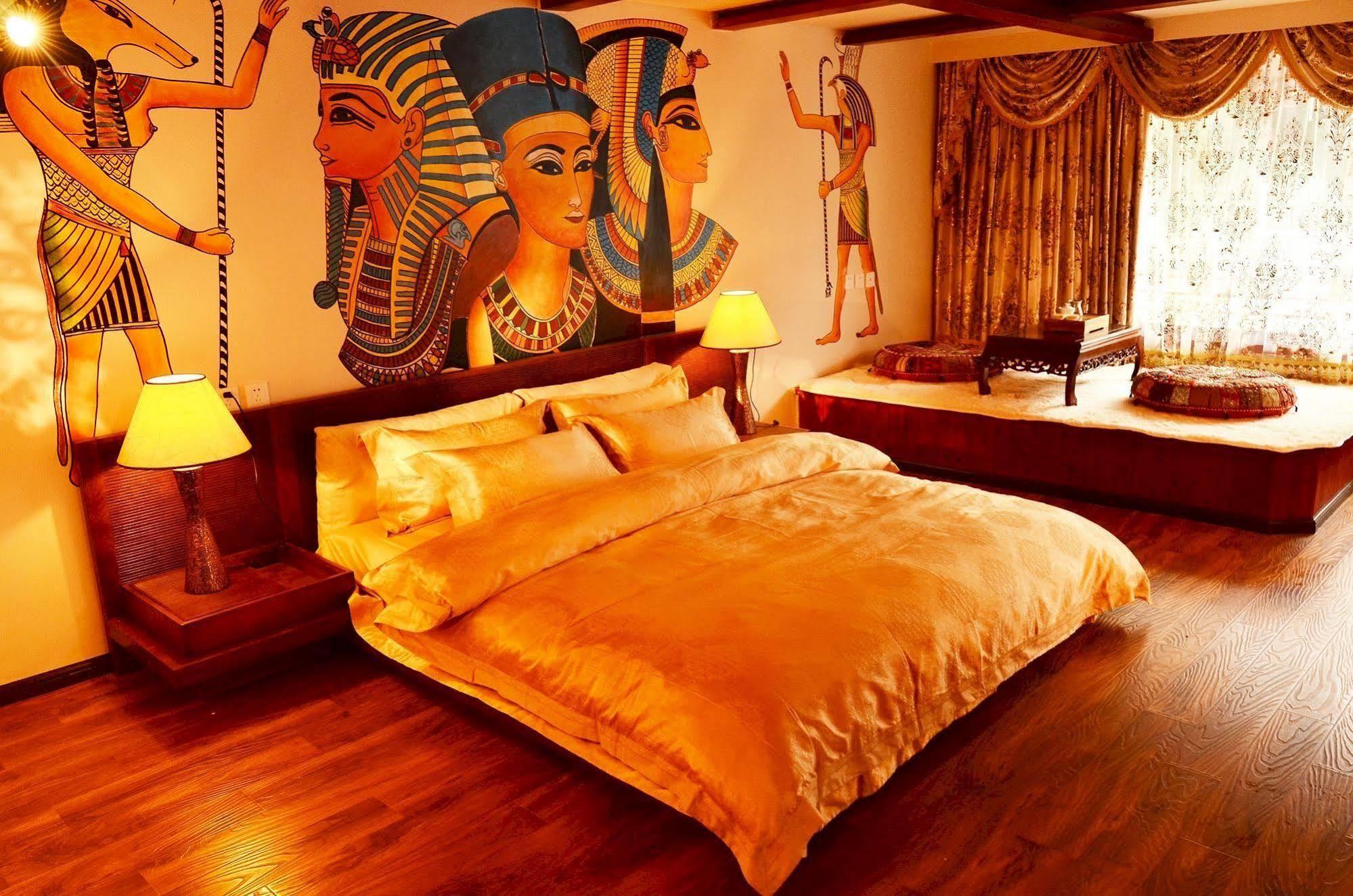 Отель Lijiang Overseas Club Экстерьер фото